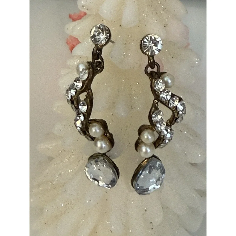 Vintage Clear Crystal Faux Pearl Statement 2.5